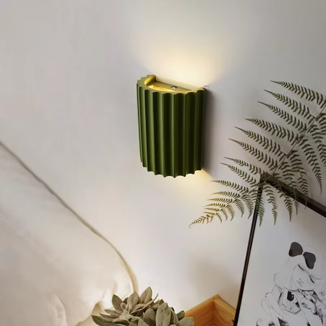 LichtWelle Geriffelte Wandleuchte