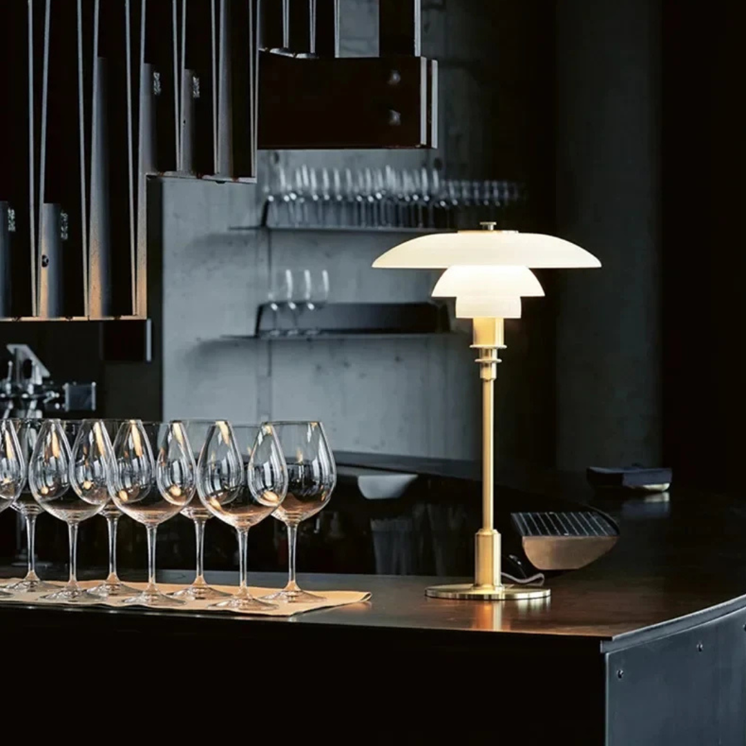 GlanzHaven Tischlampe