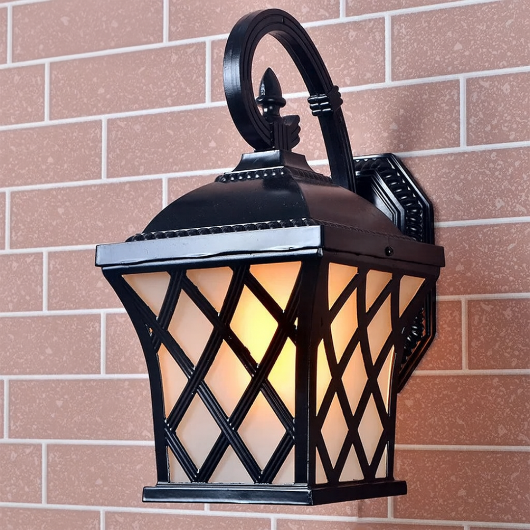 RusticGlow Buiten Wandlamp