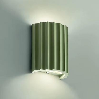 LichtWelle Geriffelte Wandleuchte